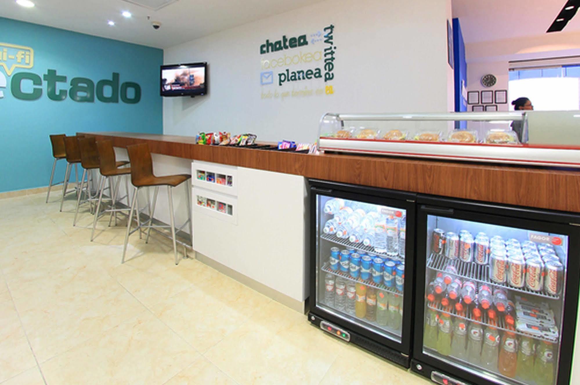 ホテル One Queretaro Aeropuerto El Coyote エクステリア 写真
